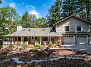 485 Surrey Dr, Grants Pass, OR