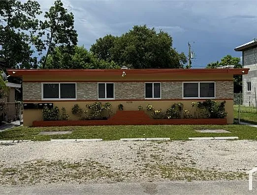 Studio, 450 sqft, $1,400 — Photo 2