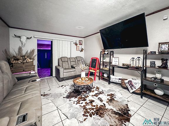 5th image of 3000 S Louisiana Ave