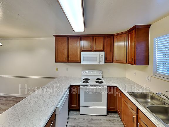 4th image of 1050 S Orem Blvd APT 35