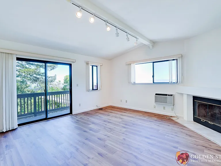 15479 Belnap Way — Photo 23