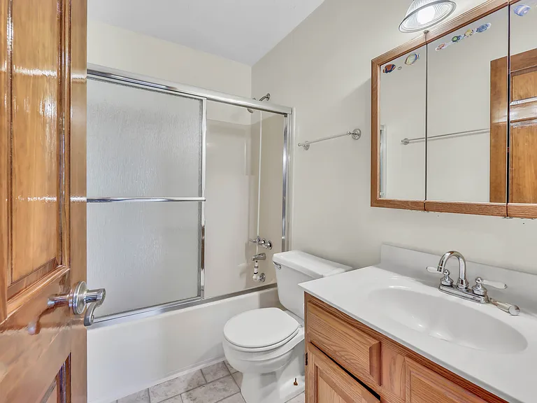 777 Helton Dr — Photo 19