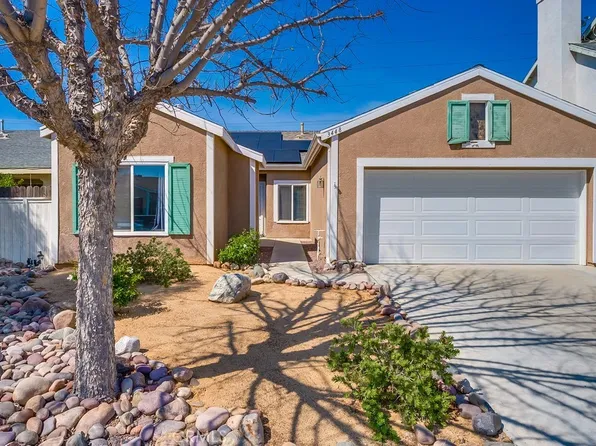 3448 Morro Hill Rd, Hemet, CA 92545