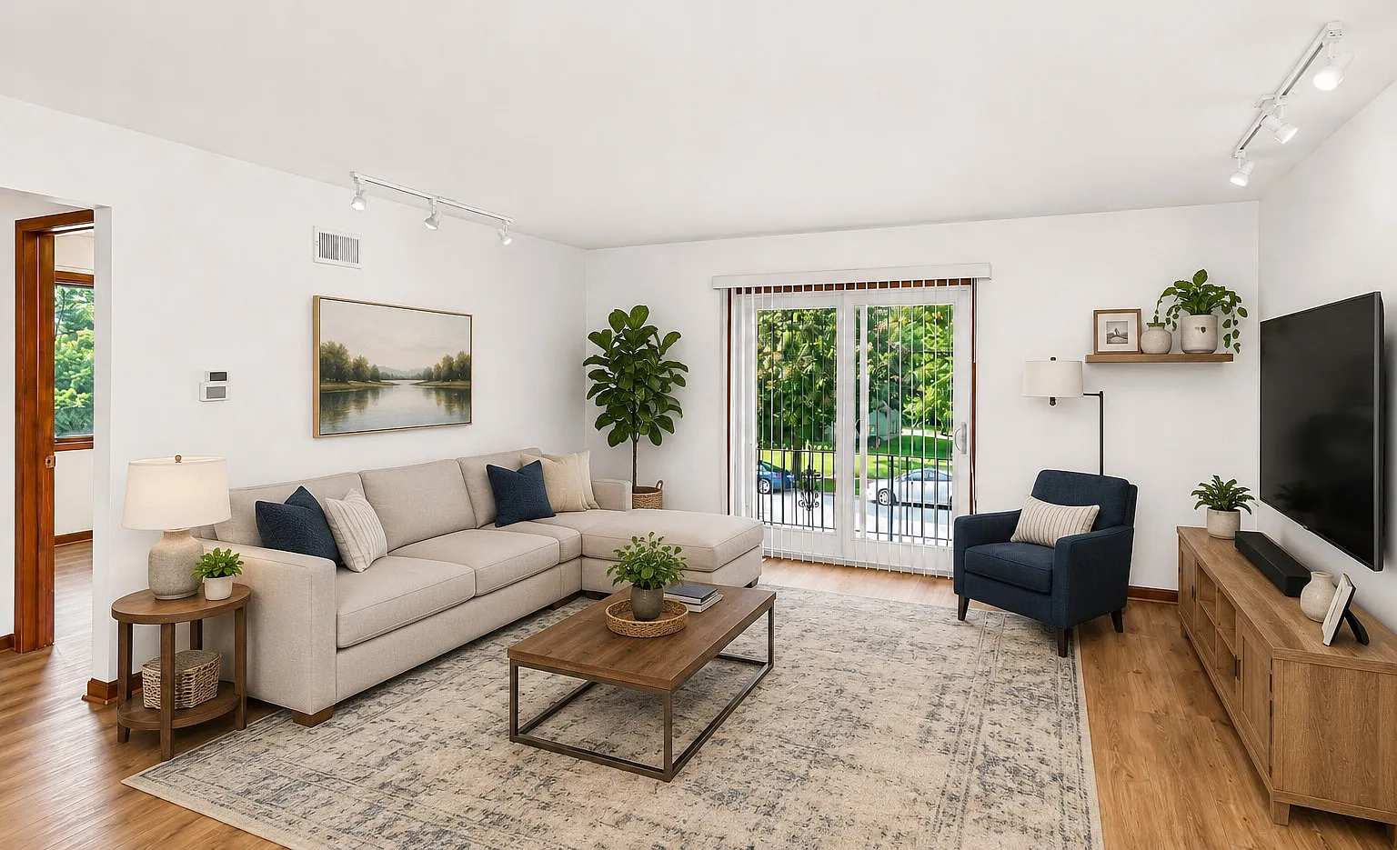 2 bed, 1200 sqft, $1,800 — Photo 4