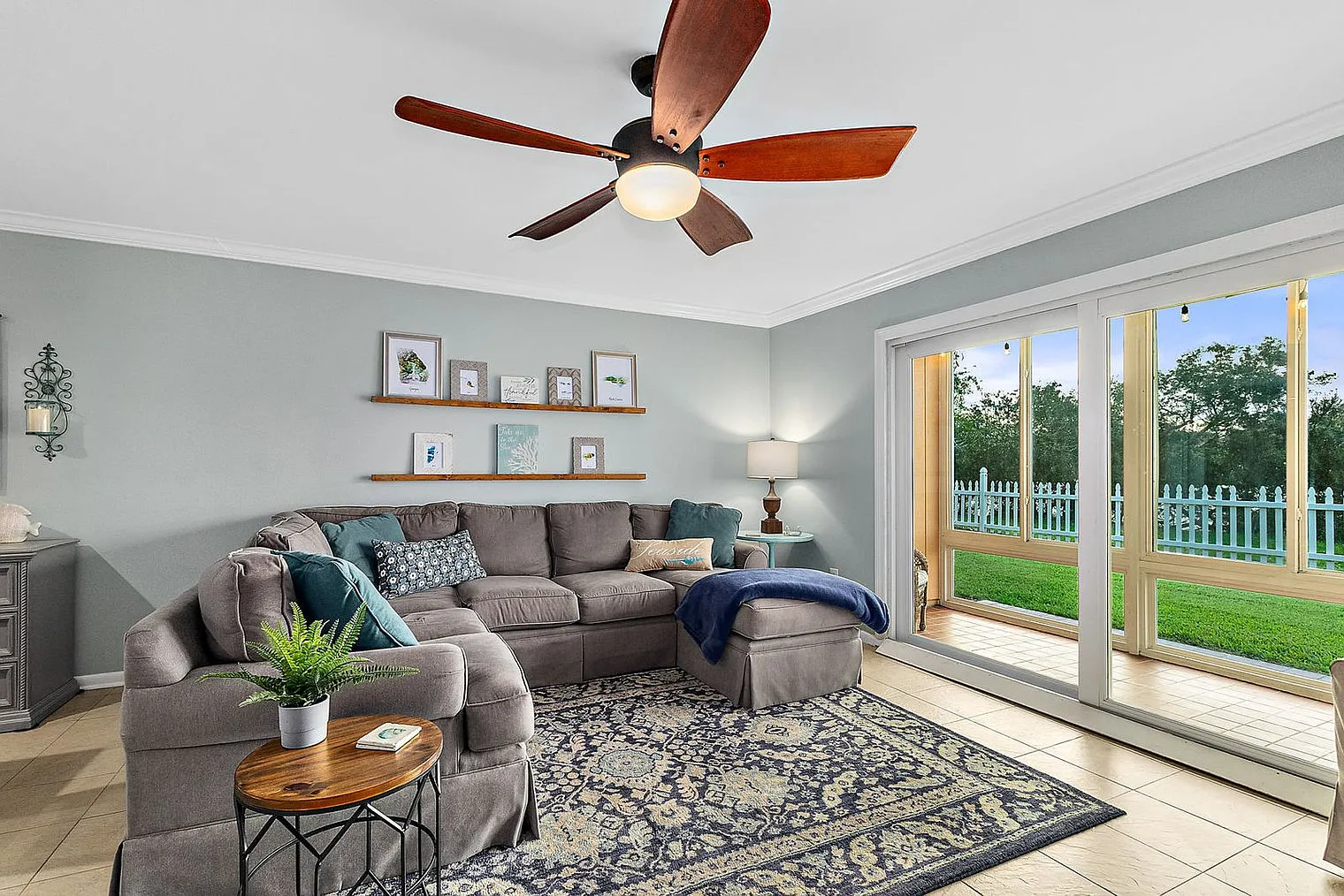 3 bed, 2.0 bath, 1399 sqft, $3,537 — Photo 1