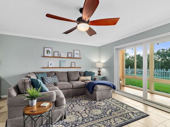 11 Oceanside Dr #ID1281984P