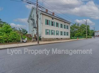 160 River St, Woonsocket, RI 02895