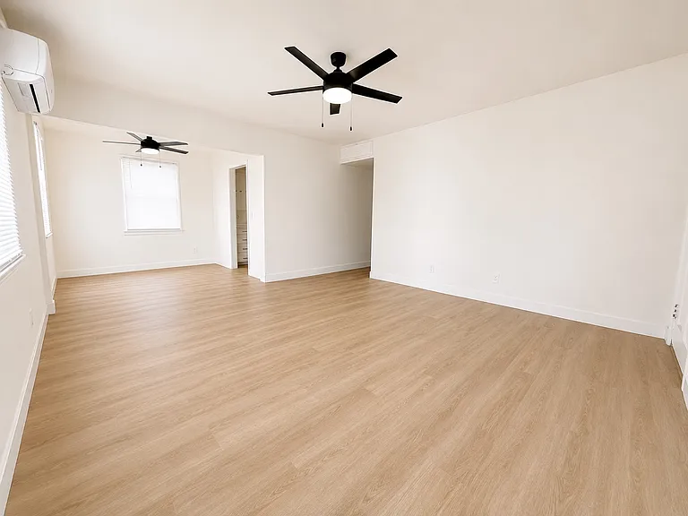 514 Water St — Photo 1