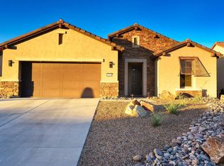 1156 N Night Heron Dr, Green Valley, AZ 85614