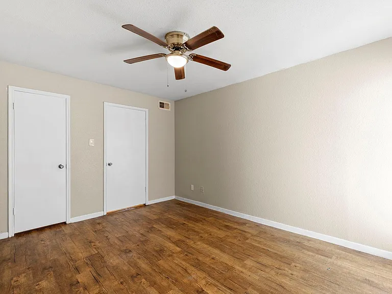 9350 Country Creek Dr #52 — Photo 20