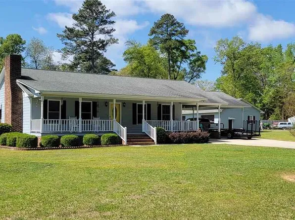214 Pinecrest Dr, Bennettsville, SC 29512