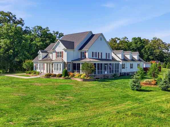 1876 Glass Mill Rd, Chickamauga, GA 30707