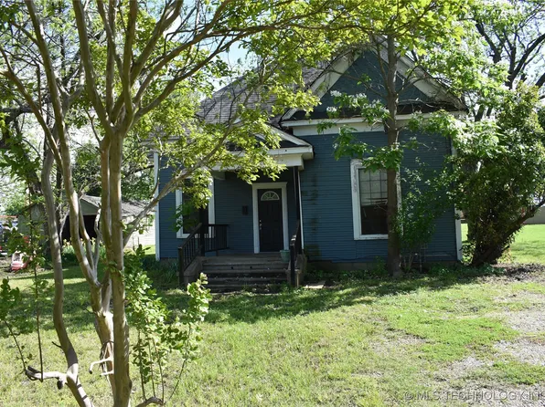 1114 E Kirk St, Hugo, OK 74743