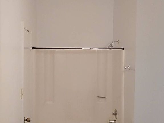 4th image of 3910 Autumn Woods Ct