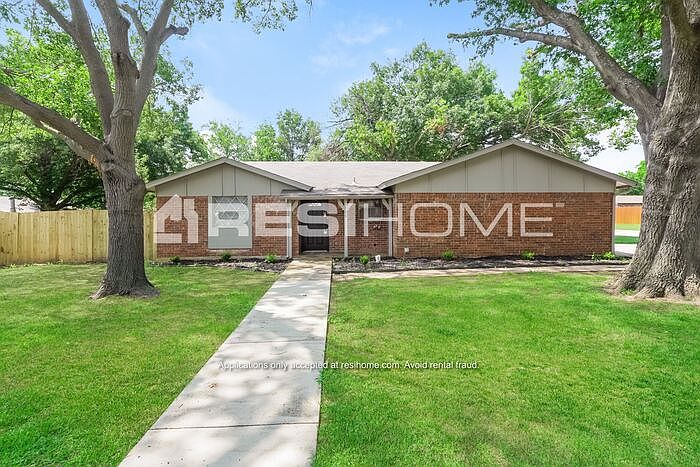 1st image of 5700 Macaskill Dr