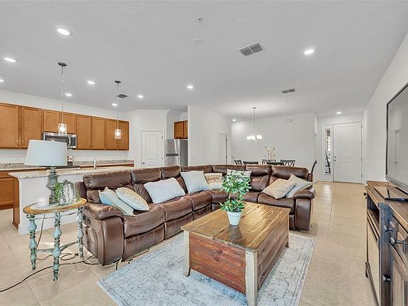 3rd image of 986 GRAND WILDMERE COVE