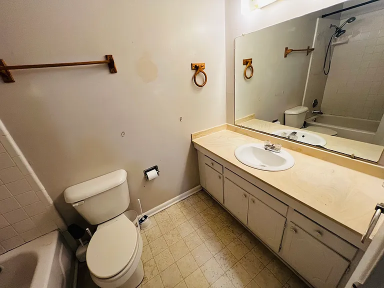 595 Winding Creek Rd #A — Photo 10