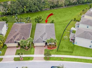 1332 NW Leonardo Circle, Port St Lucie, FL 34986