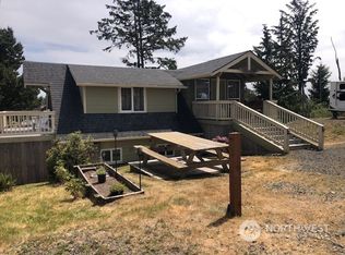 27012 K Pl, Ocean Park, WA 98640