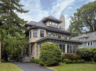 54 Agassiz Cir, Buffalo, NY 14214