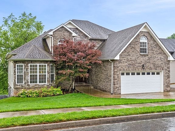 3rd image of 1136 Stillwood Dr