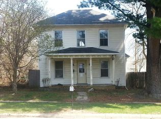 417 Main St, Bennett, IA 52721