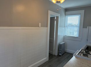 761 Hamilton St FLOOR 3, Harrison, NJ 07029