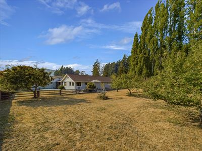 104 Thistle Ln, Eureka, CA, 95503