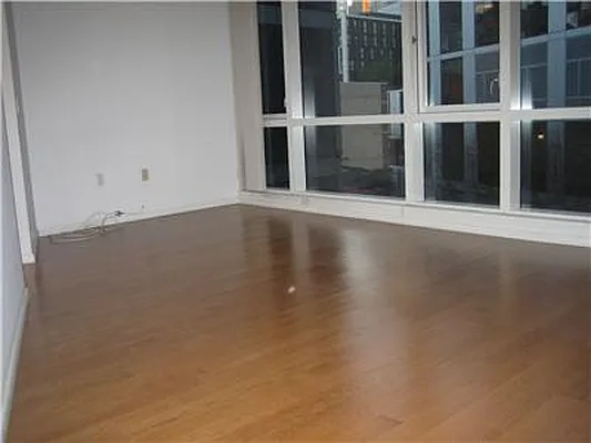 Sold by R New York | media 25