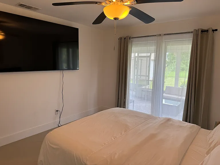 5204 Coronado Pkwy #B — Photo 12