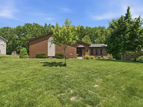 5906 Red Oak Dr, Fairfield, OH 45014