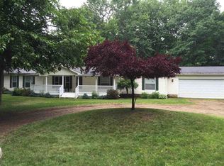 11462 Crystal Lake Dr W, Cement City, MI 49249