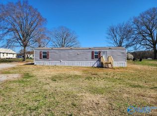 610 Old Jackson Hwy, Russellville, AL 35654