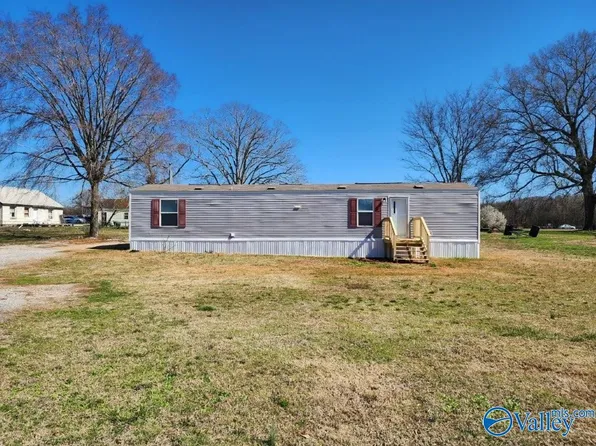 610 Old Jackson Hwy, Russellville, AL 35654