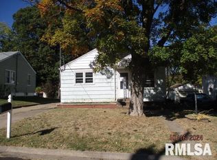 118 W McClure Ave, Peoria, IL