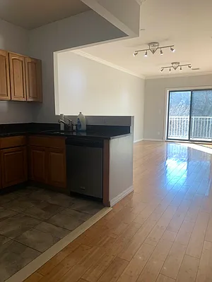 Rented by Real Broker NY LLC | media 2