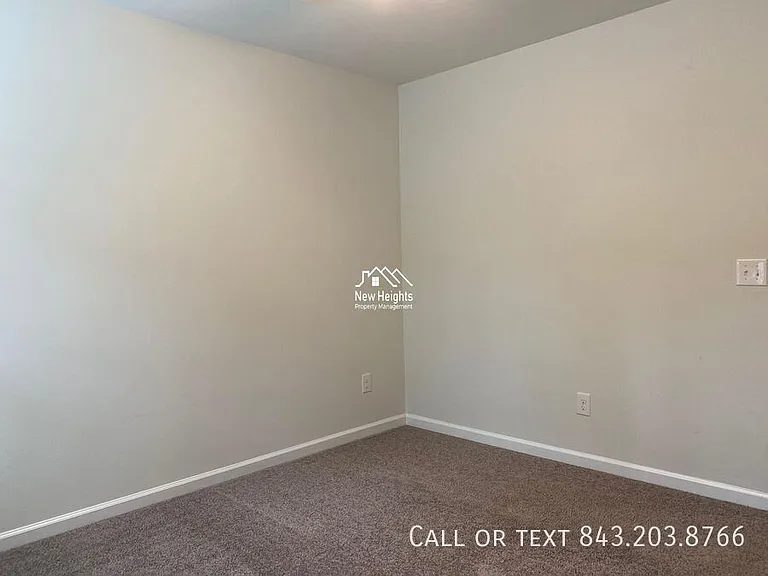 2641 Alamanda Dr — Photo 30