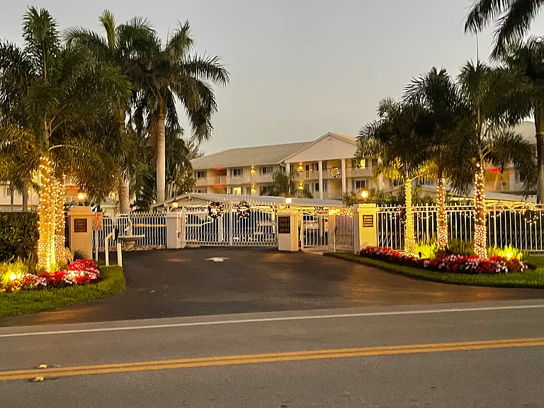 10682 Gulf Shore Dr #C106 — Photo 8