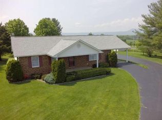 3 Hite Ct, Luray, VA 22835