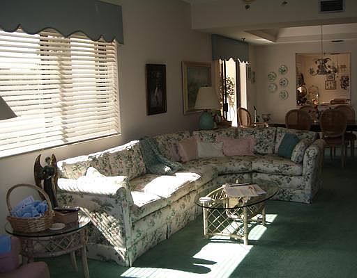 3rd image of 11370 Twelve Oaks #218