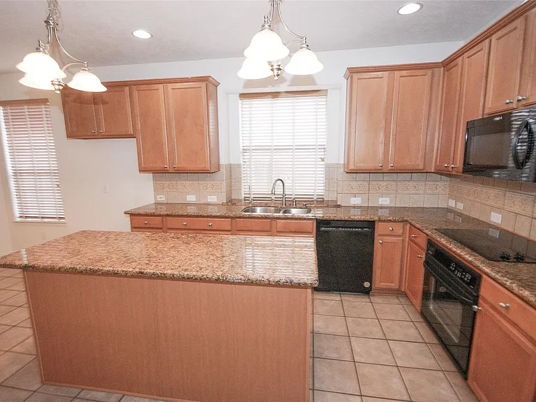 310 Watercrest Harbor Ln — Photo 11