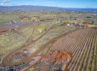 Nka Hubbard Rd, Yakima, WA 98908