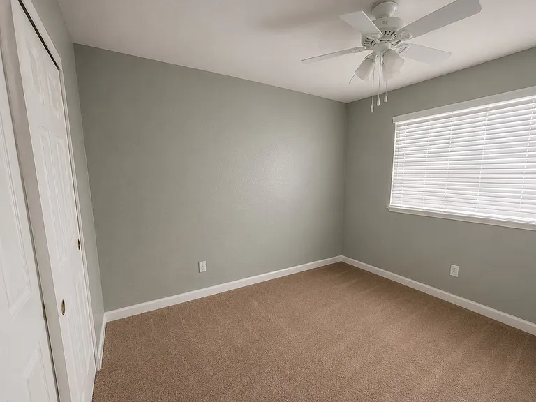 742 Rambleton Dr — Photo 22