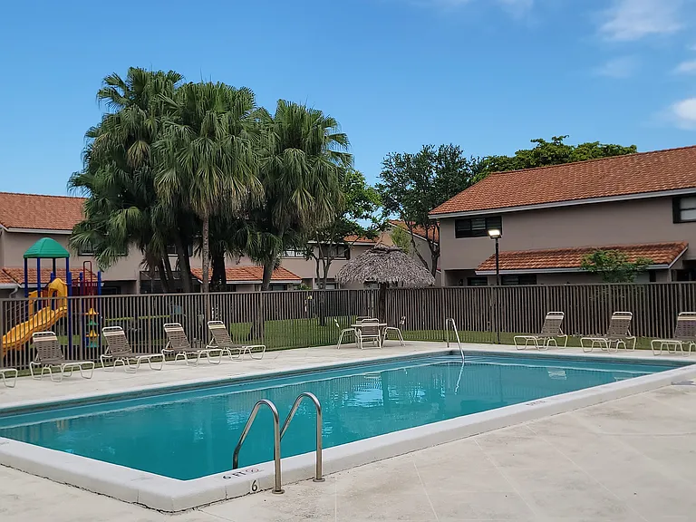 11648 SW 91st Ter — Photo 10