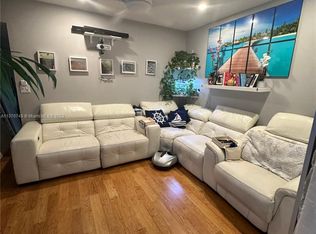 7765 SW 86th St #F2-302, Miami, FL 33143