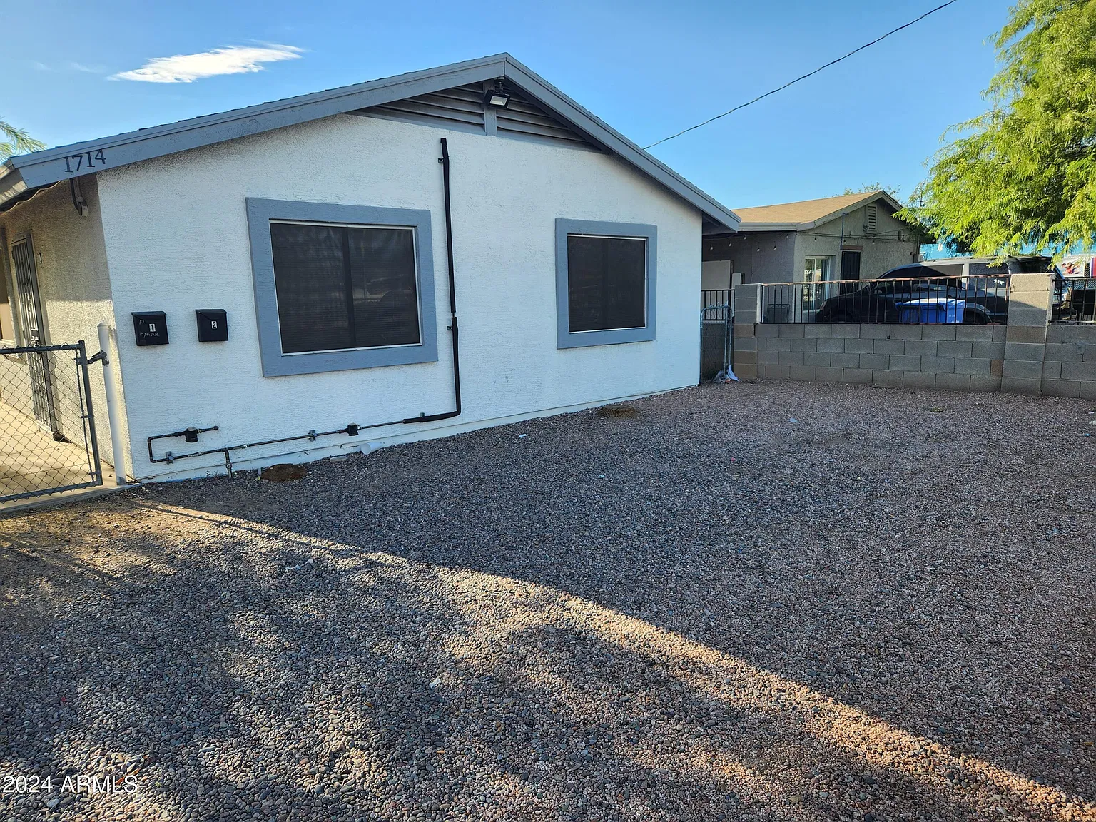 4 bed, 2.0 bath, 1140 sqft, $1,800 — Photo 1