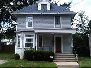 1st image of 22 Duane Ave