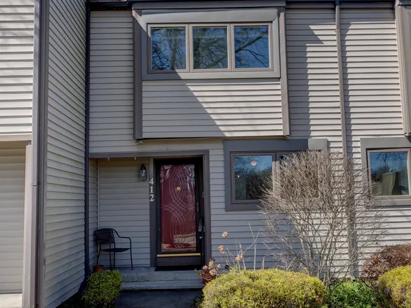412 Pilgrim Harbor #412, Wallingford, CT 06492
