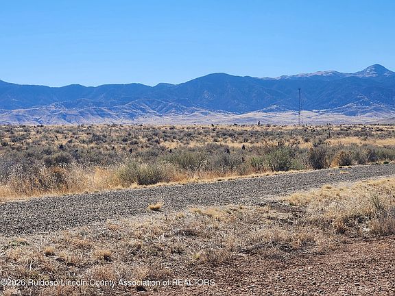 3rd image of 212 & 214 Anvil Rd