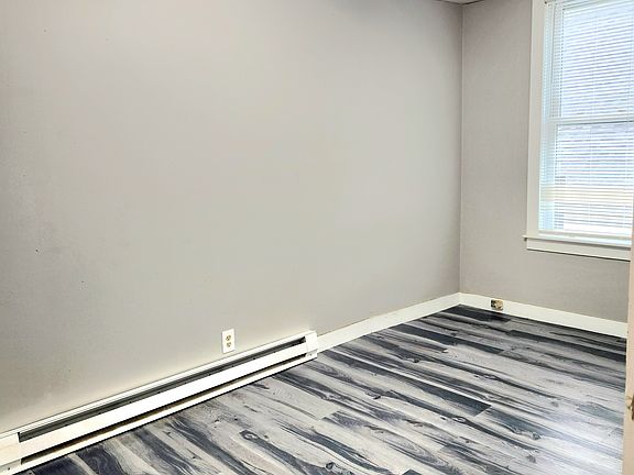5th image of 3 Mill St #4